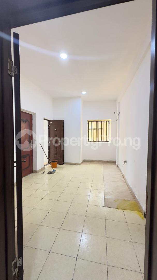 1 bedroom Flat / Apartment for rent Eletu Osapa london Lekki Lagos