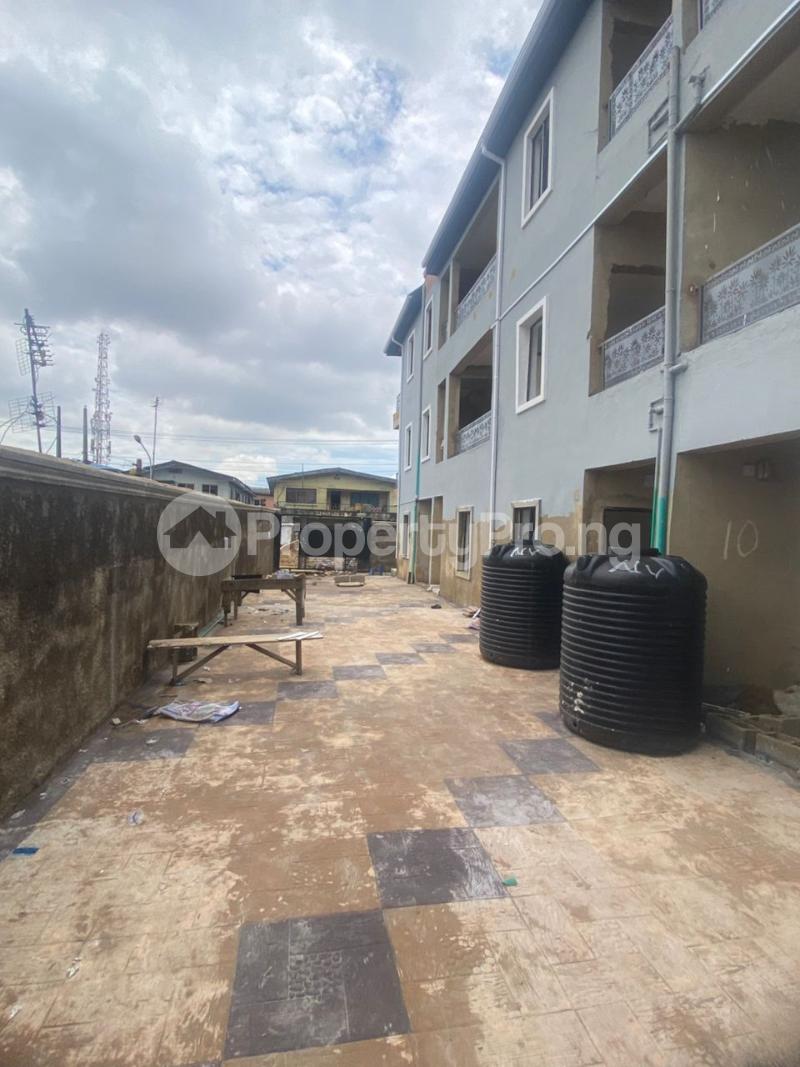 1 bedroom Flat / Apartment for rent Pedro Gbagada Phase 2 Gbagada Lagos