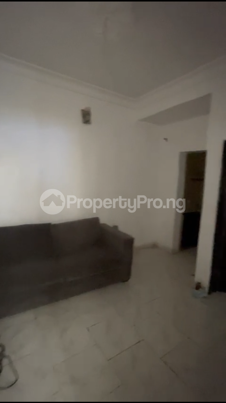 1 bedroom Flat / Apartment for rent Alagomeji Yaba Lagos