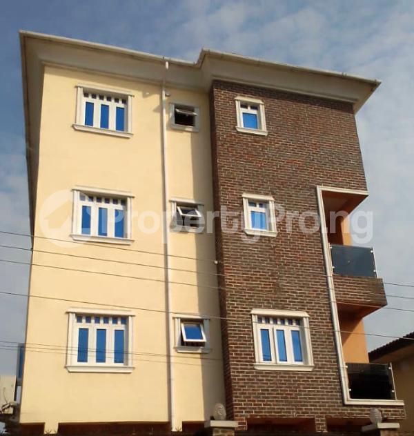 1 bedroom Flat / Apartment for rent Onike Sabo Yaba Lagos