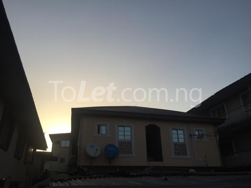 1 bedroom Flat / Apartment for rent Abayomi Akoka Yaba Lagos