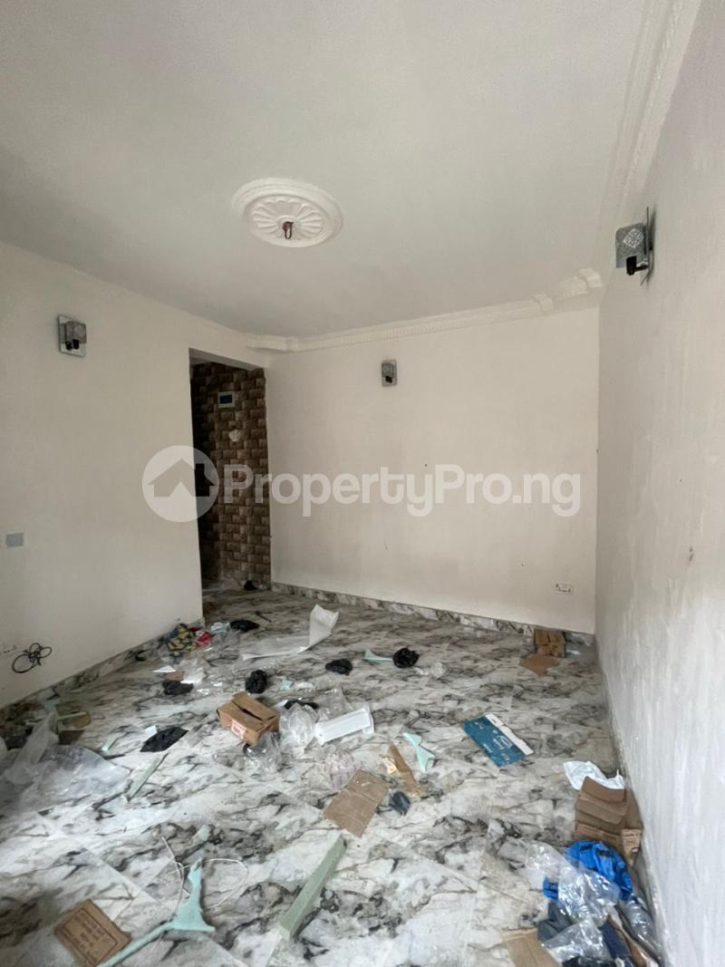 1 bedroom Flat / Apartment for rent Akoka Yaba Lagos