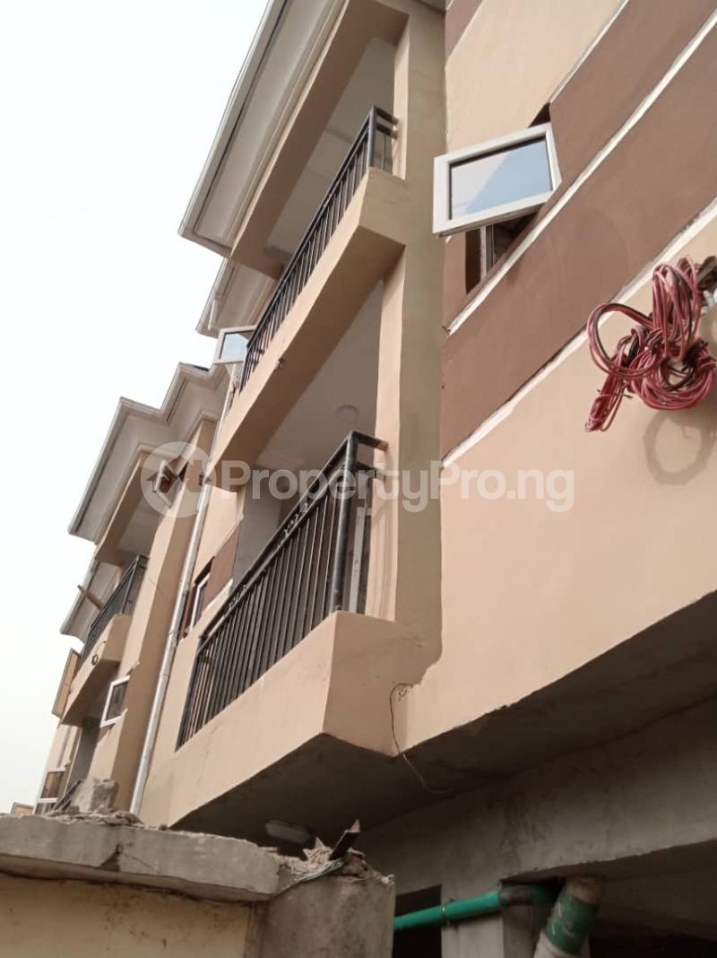 2 bedroom House for rent Kudoro Estate Isheri Via Berger. Magodo Kosofe/Ikosi Lagos