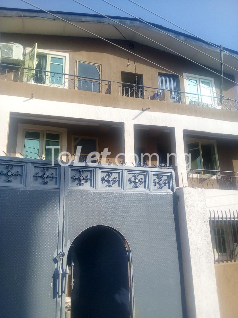 1 bedroom Flat / Apartment for rent Laola Akoka Yaba Lagos