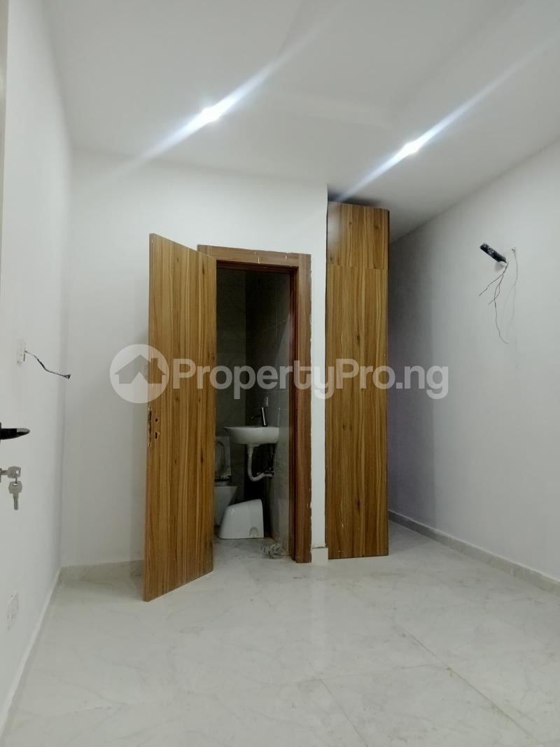 Flat / Apartment for rent Spg Ologolo Lekki Lagos