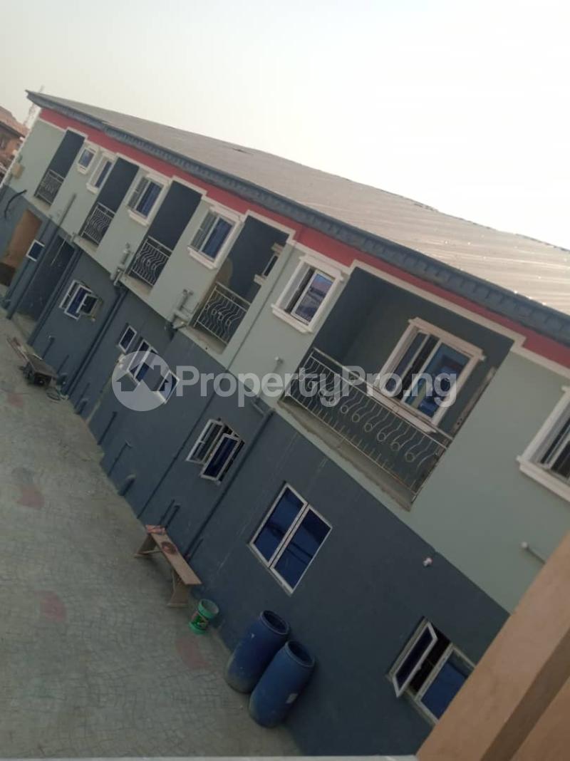 Flat / Apartment for rent   Fola Agoro Yaba Lagos