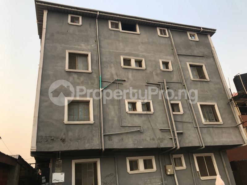 Flat / Apartment for rent Obadina Abule-Oja Yaba Lagos