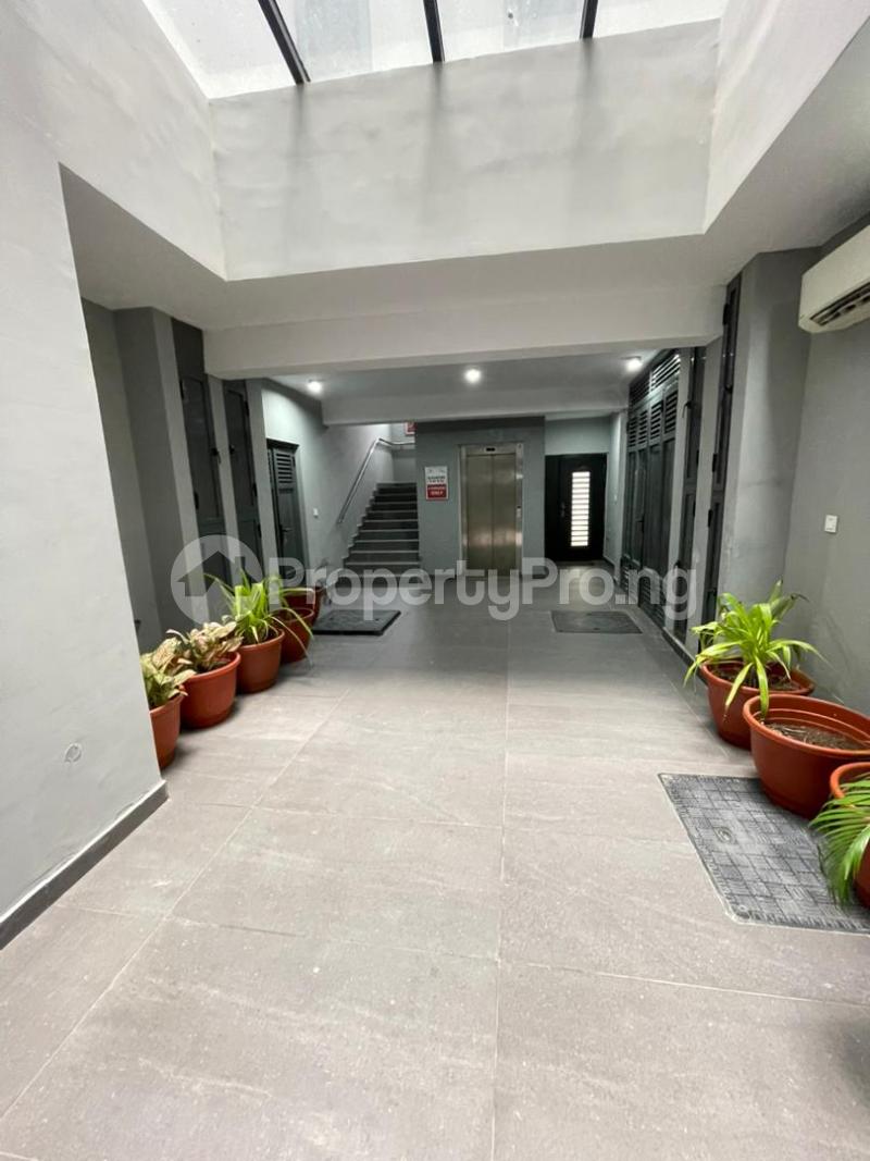 3 bedroom Flat / Apartment for rent Off Admiralty Way Lekki Phase 1 Lekki Lagos
