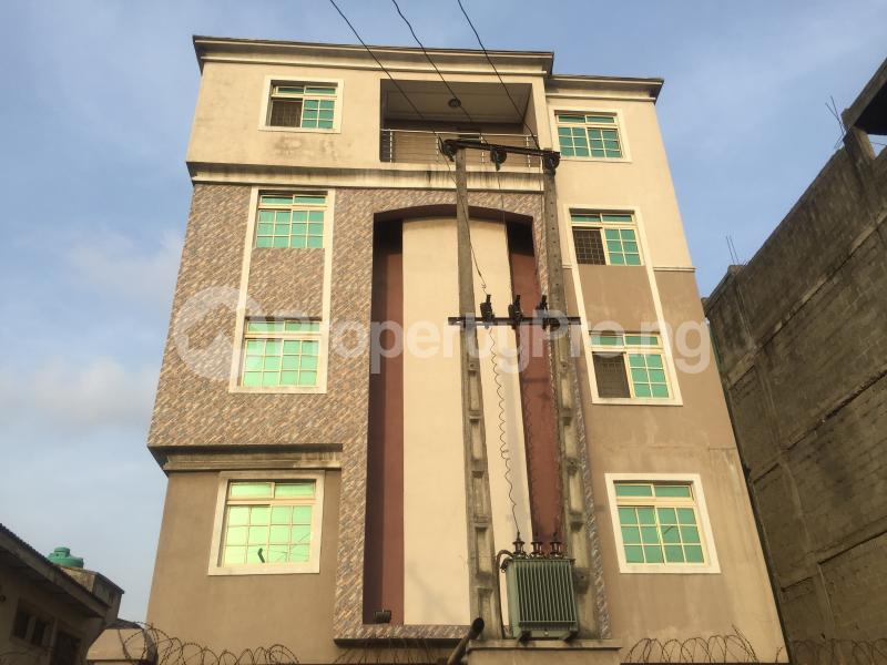 3 bedroom Flat / Apartment for rent Borno Way Alagomeji Yaba Lagos