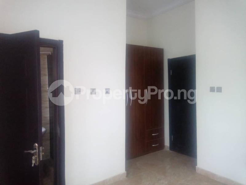 6 bedroom House for rent   Ologolo Lekki Lagos