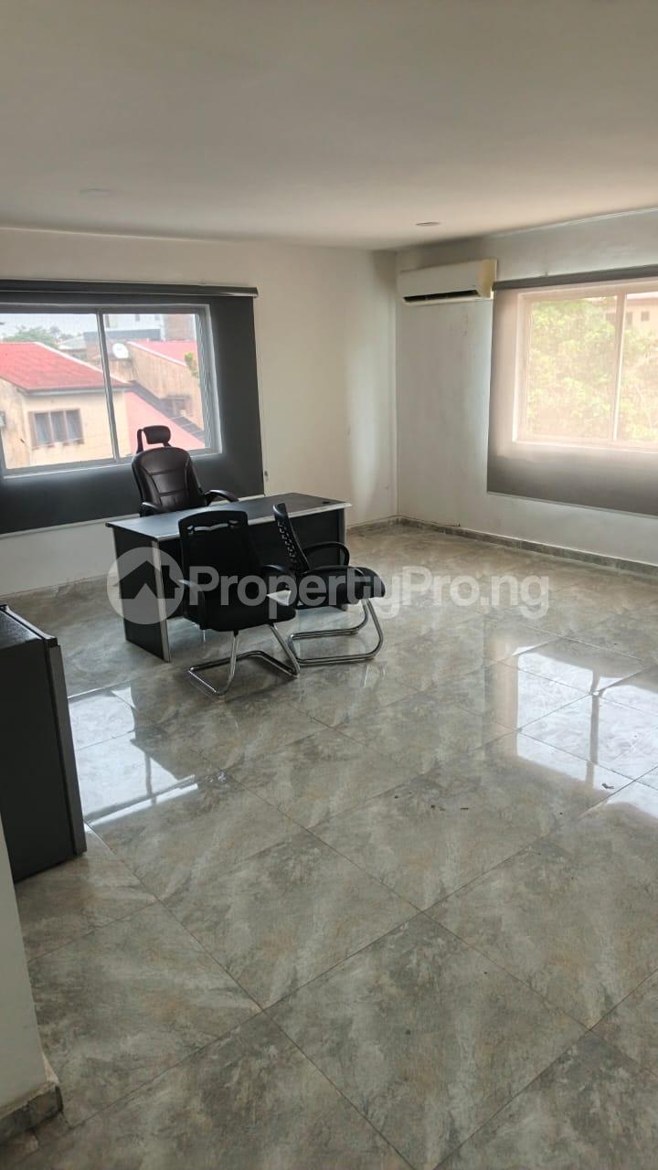 3 bedroom Flat / Apartment for rent Agidingbi Ikeja Lagos