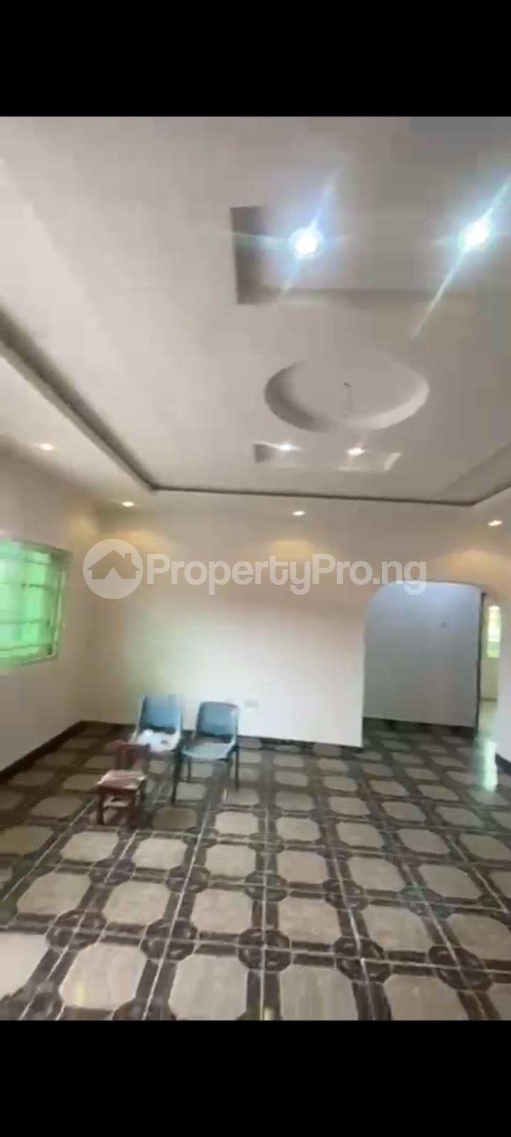 3 bedroom House for rent Soluyi Gbagada Lagos