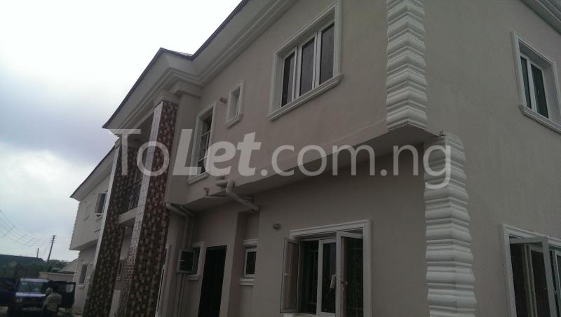 4 bedroom Flat / Apartment for rent Oba Ogunfayo Royal Estate Awoyaya Ajah Lagos