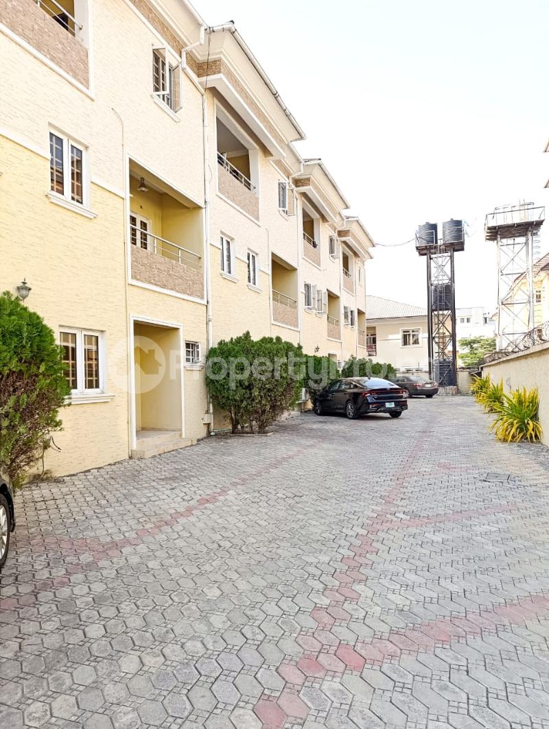 4 bedroom House for sale ONIRU Victoria Island Lagos