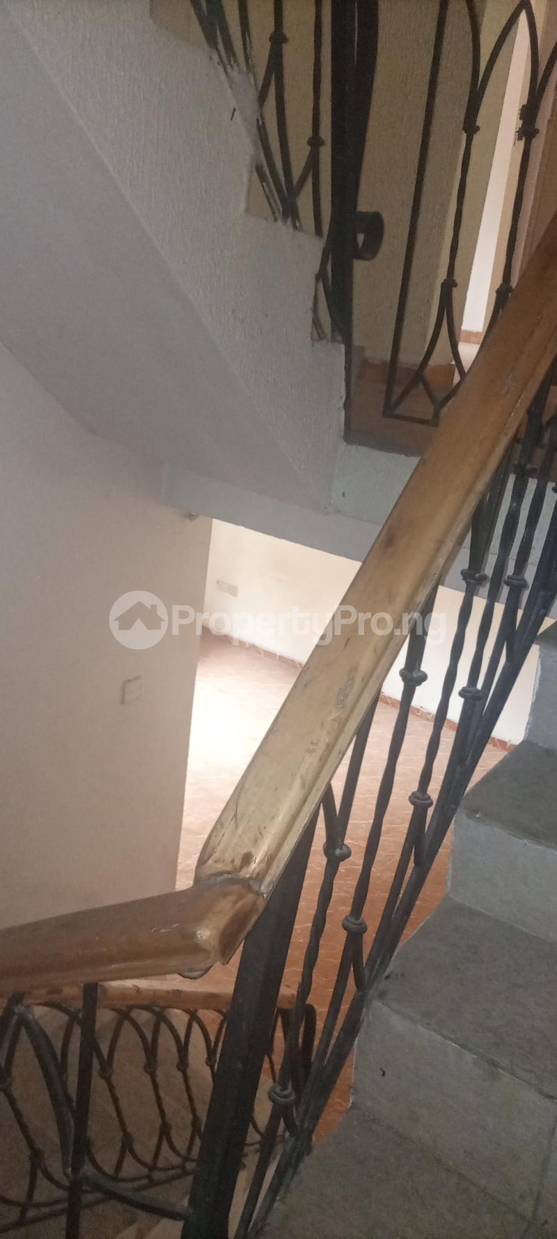 5 bedroom Flat / Apartment for rent Omole phase 1 Ojodu Lagos