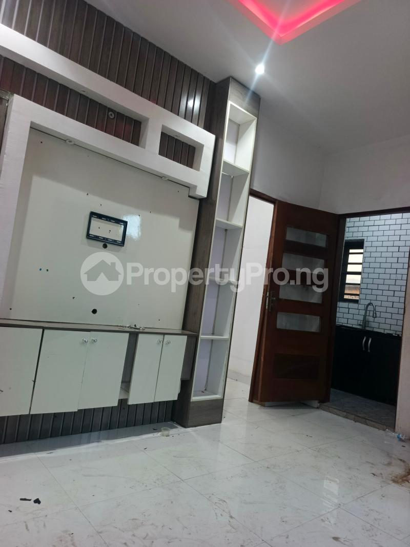1 bedroom Flat / Apartment for rent Off Omole Phase 1 Omole phase 1 Ojodu Lagos