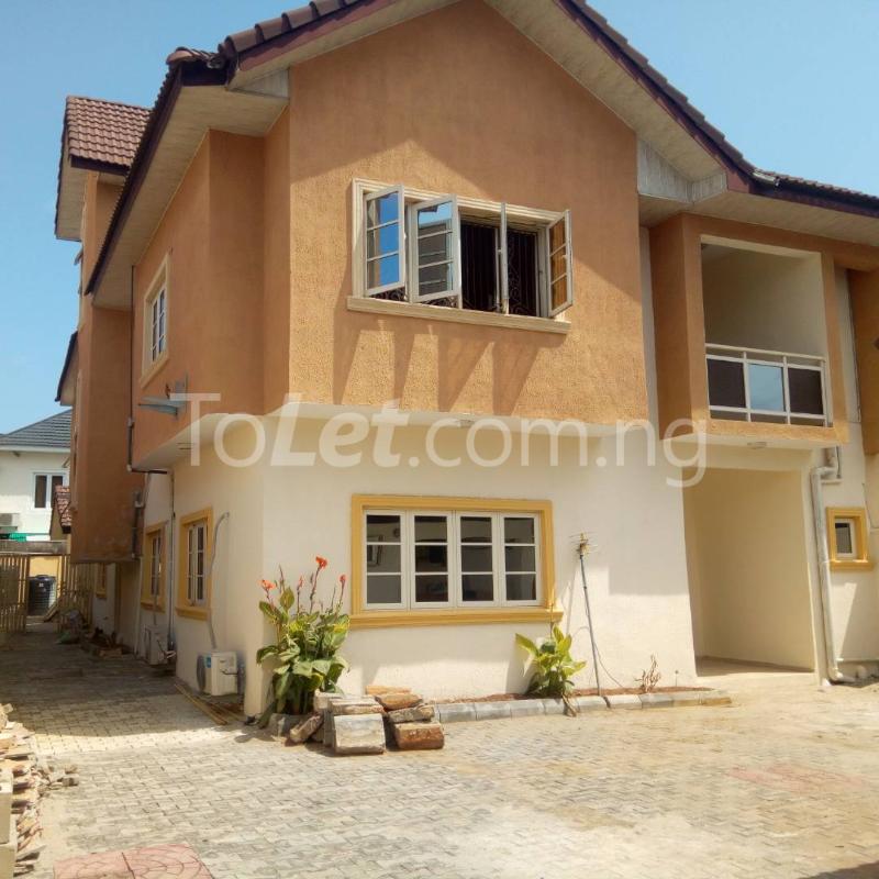 Flat / Apartment for rent Off Akwuzu Street Lekki Phase 1 Lekki Lagos