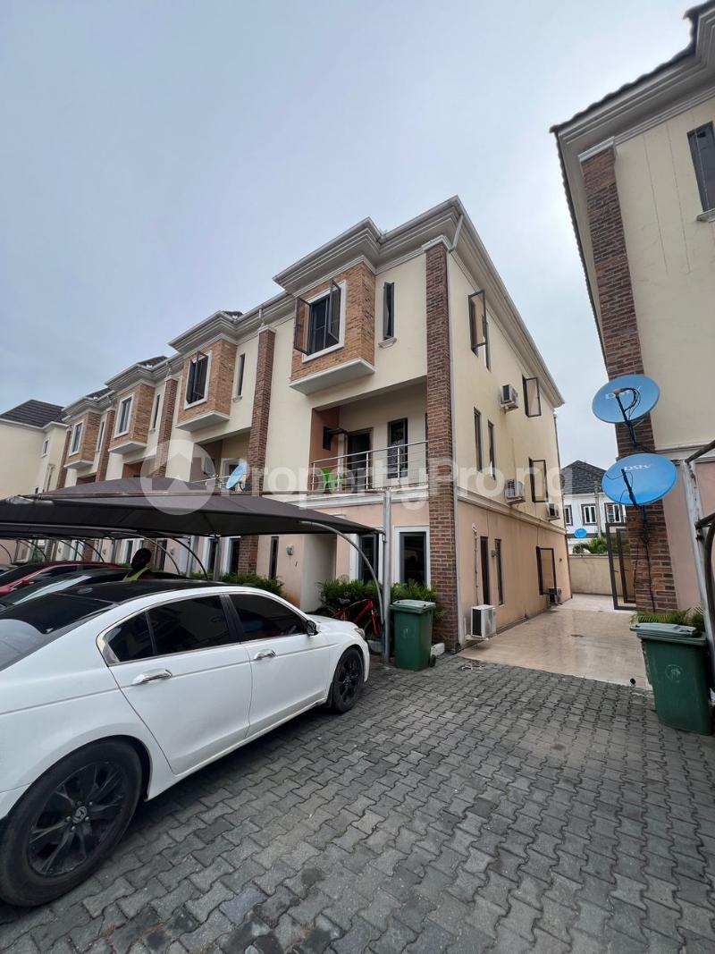 Flat / Apartment for rent Abiola Court By Chevron Alternative Lekki Lagos