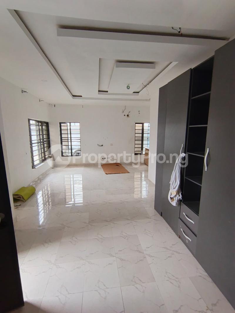 Flat / Apartment for rent Ologolo Lekki Lagos