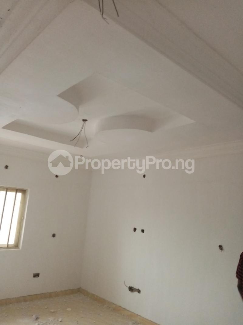 2 bedroom Flat / Apartment for rent .. Shomolu Shomolu Lagos
