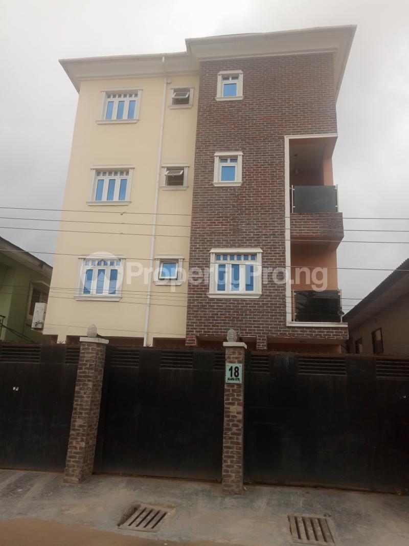 1 bedroom Flat / Apartment for rent Onike Sabo Yaba Lagos - 5