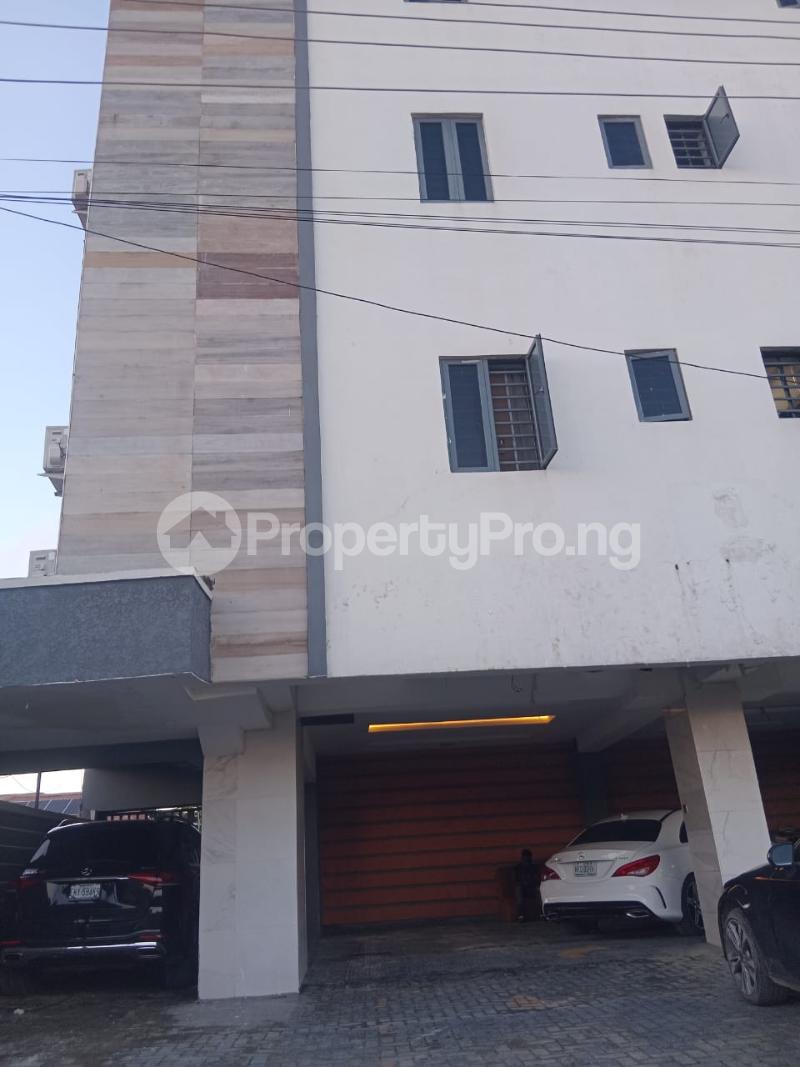 2 bedroom Flat / Apartment for rent Ologolo Lekki Lagos