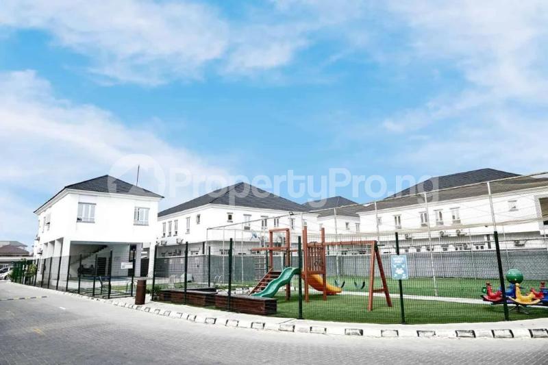 3 bedroom House for sale Victoria Bay 3 Estate Coastal Road Ikate Lekki Lagos State. Ikate Lekki Lagos