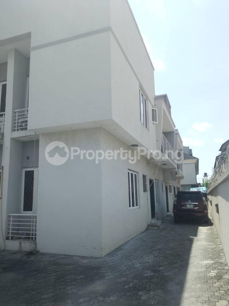 3 bedroom Flat / Apartment for rent Rhs Lekki Phase 1 Lagos State. Lekki Phase 1 Lekki Lagos