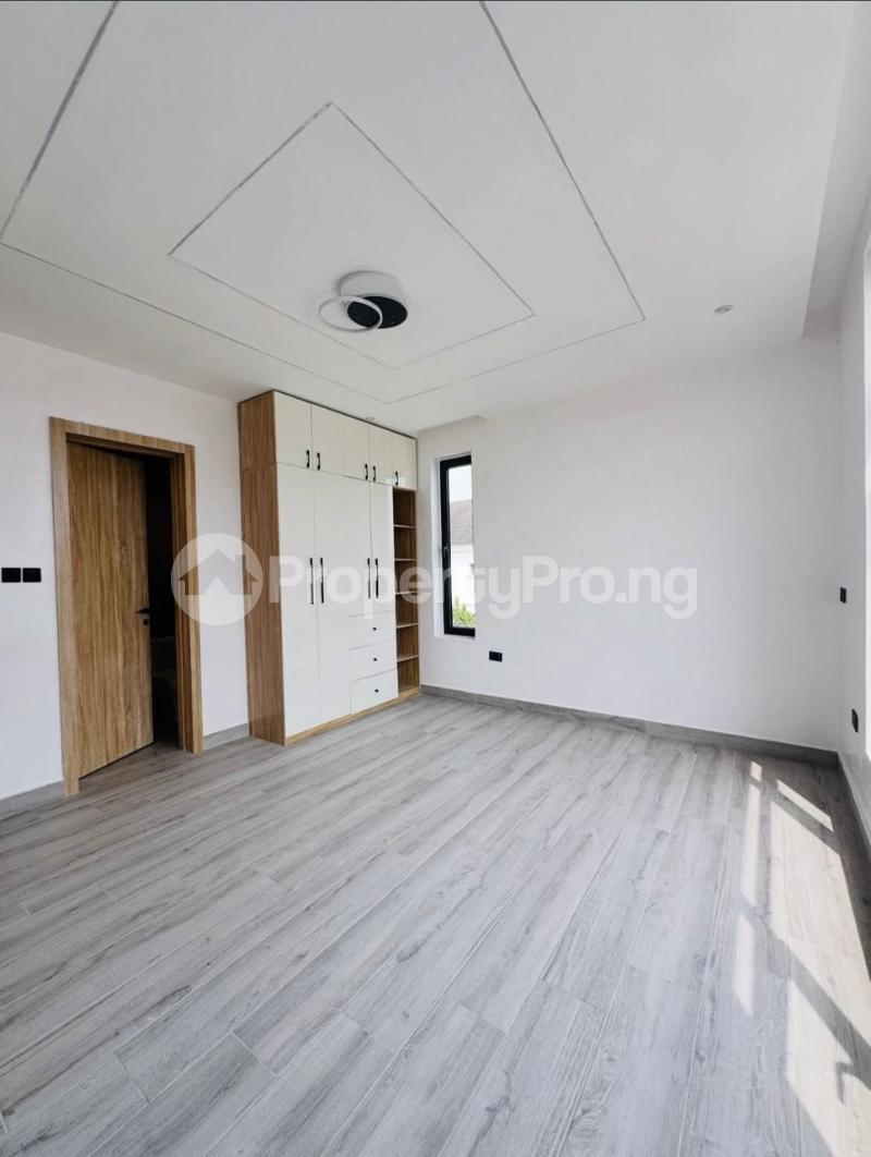 4 bedroom House for rent Sangotedo Ajah Lagos