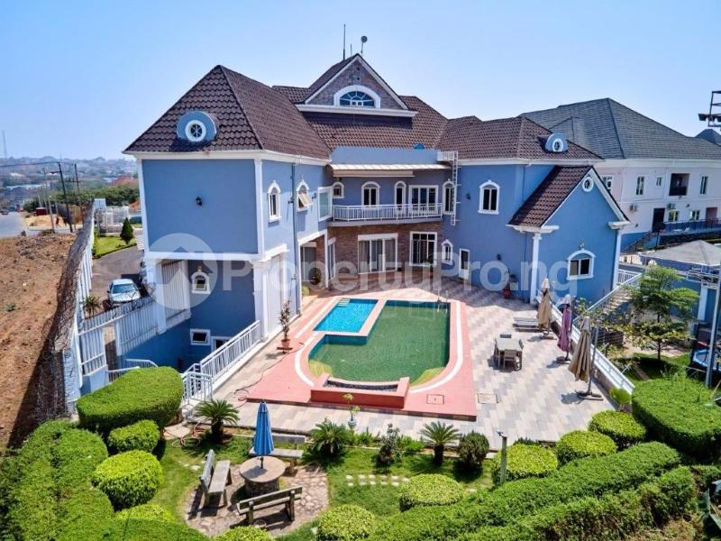 10 bedroom House for sale Close To Nnpc Guzape Abuja