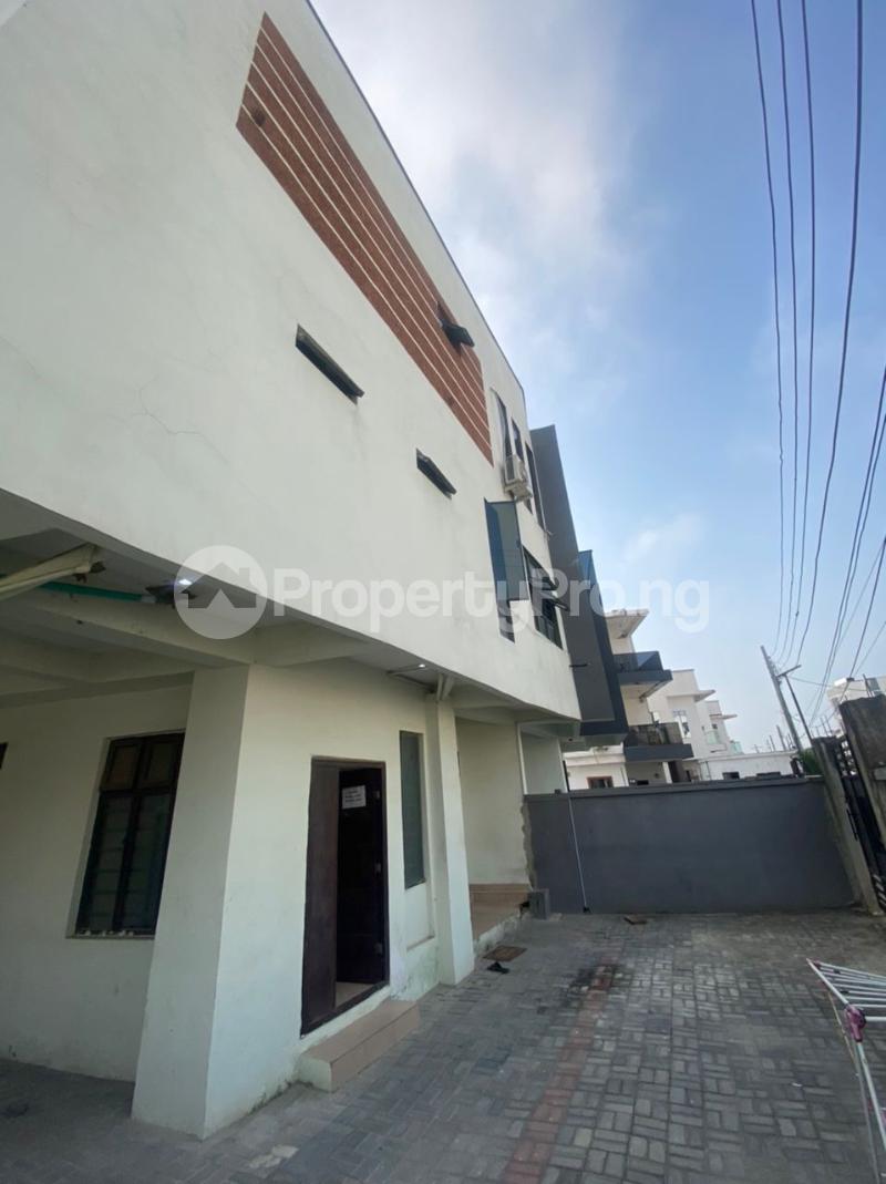 2 bedroom Flat / Apartment for rent Ologolo Lekki Lagos