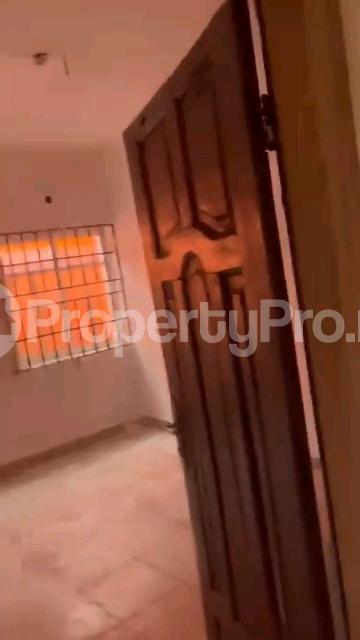 2 bedroom Flat / Apartment for rent Dogo Majekodunmi Street Soluyi Gbagada Lagos