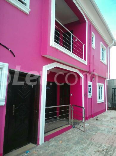 2 bedroom Flat / Apartment for rent Abdurasaq Street Bucknor Isolo Lagos