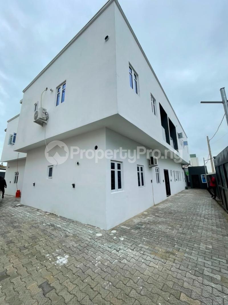 2 bedroom Flat / Apartment for rent Ologolo Lekki Lagos