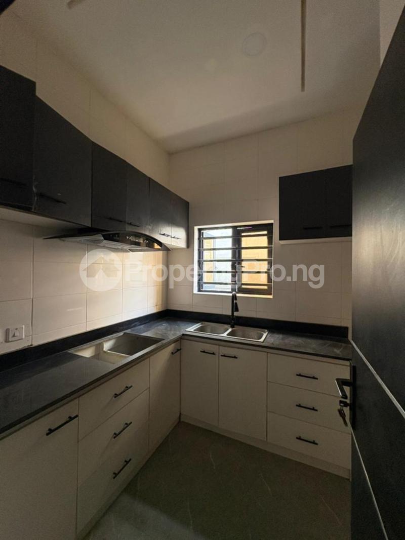 2 bedroom House for sale Ologolo Ologolo Lekki Lagos
