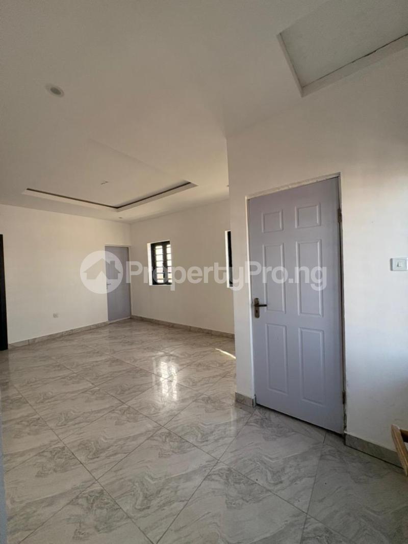 2 bedroom House for sale Ologolo Ologolo Lekki Lagos