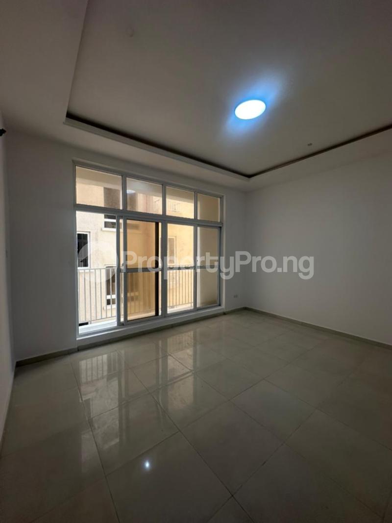 3 bedroom Flat / Apartment for rent Osapa london Lekki Lagos