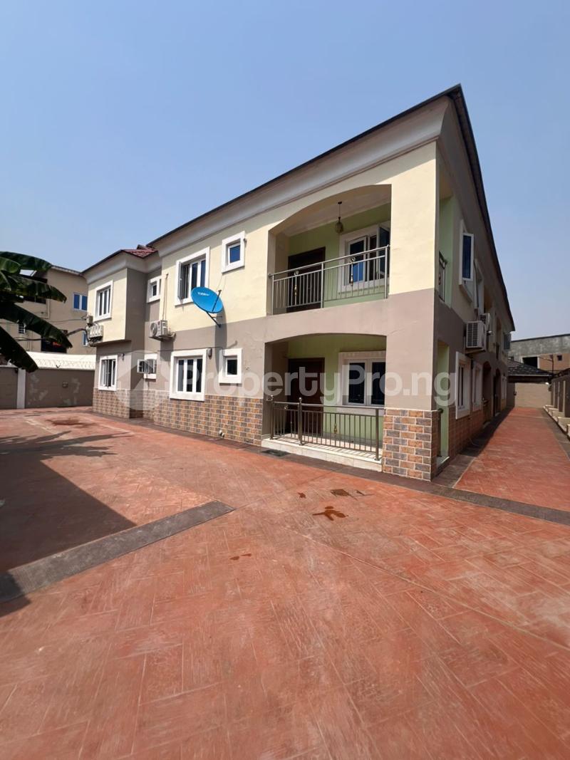 3 bedroom Flat / Apartment for rent Ajah Lekki Phase 2 Lekki Lagos