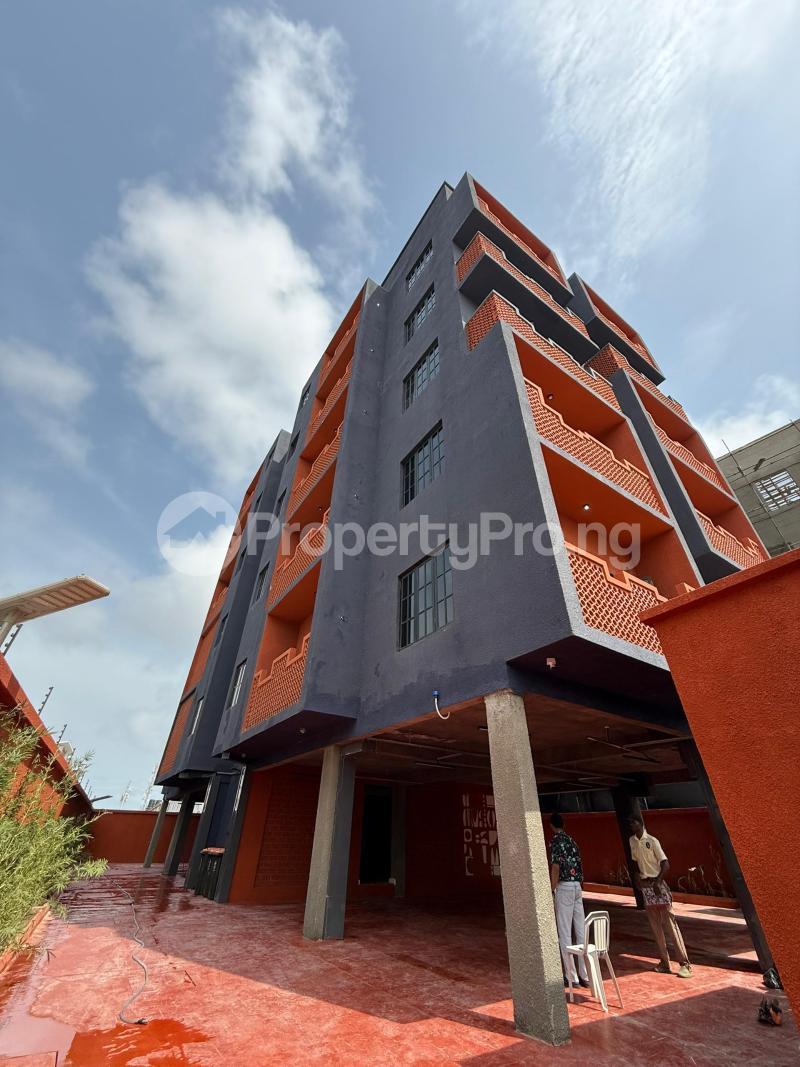3 bedroom Flat / Apartment for sale Lekki Phase 1 Lekki Lagos