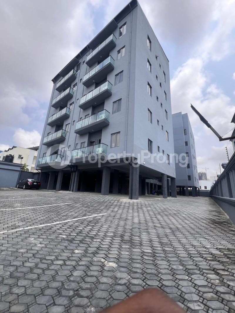 3 bedroom Flat / Apartment for rent Ikoyi Lagos