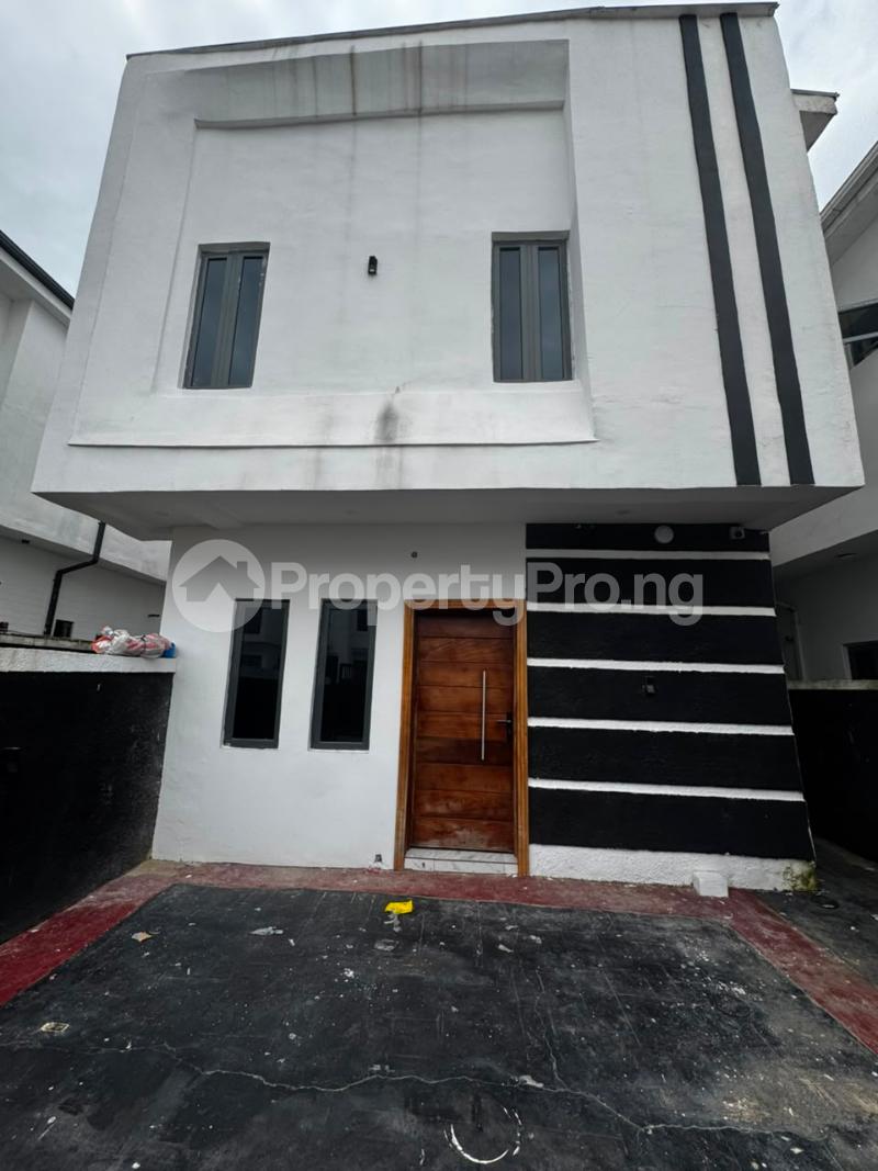 3 bedroom House for rent Estate Ikota Lekki Lagos