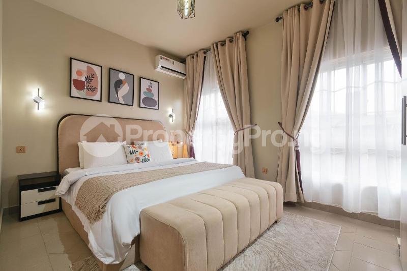 3 bedroom House for shortlet ONIRU Victoria Island Lagos