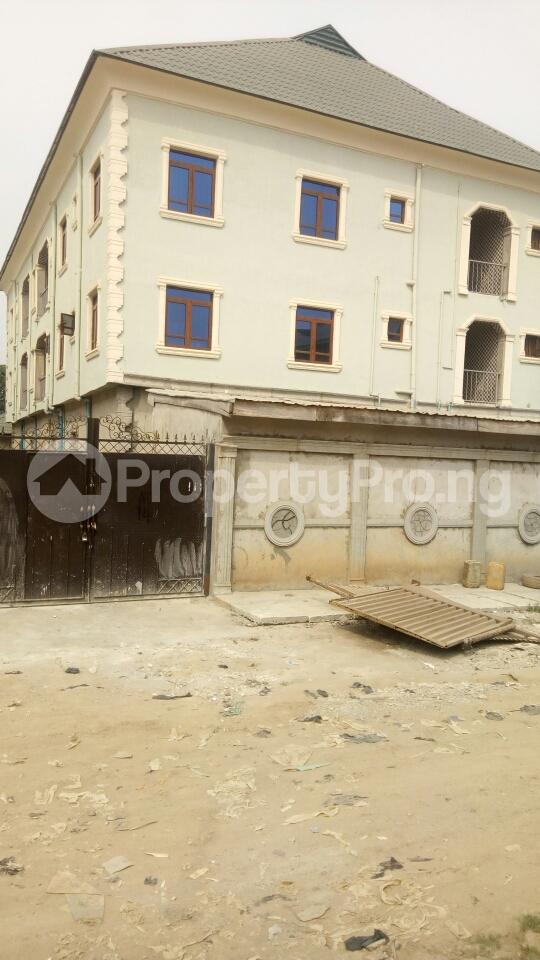 3 bedroom Flat / Apartment for rent Membu Street, Off Funsho Oginni Street Bucknor Isolo Lagos