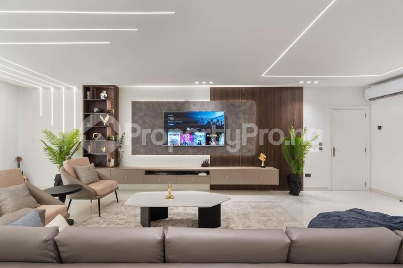 3 bedroom Flat / Apartment for shortlet Ikoyi Lagos