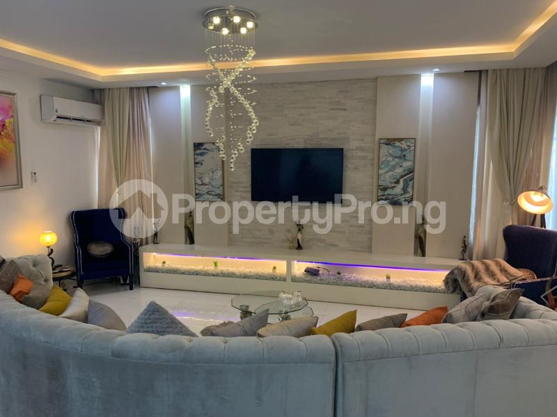 3 bedroom Flat / Apartment for shortlet Osapa london Lekki Lagos