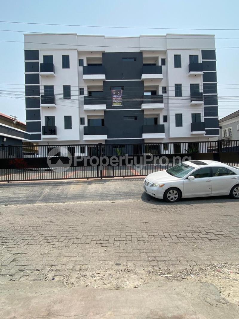 3 bedroom Flat / Apartment for sale Lekki Phase 1 Lekki Lagos