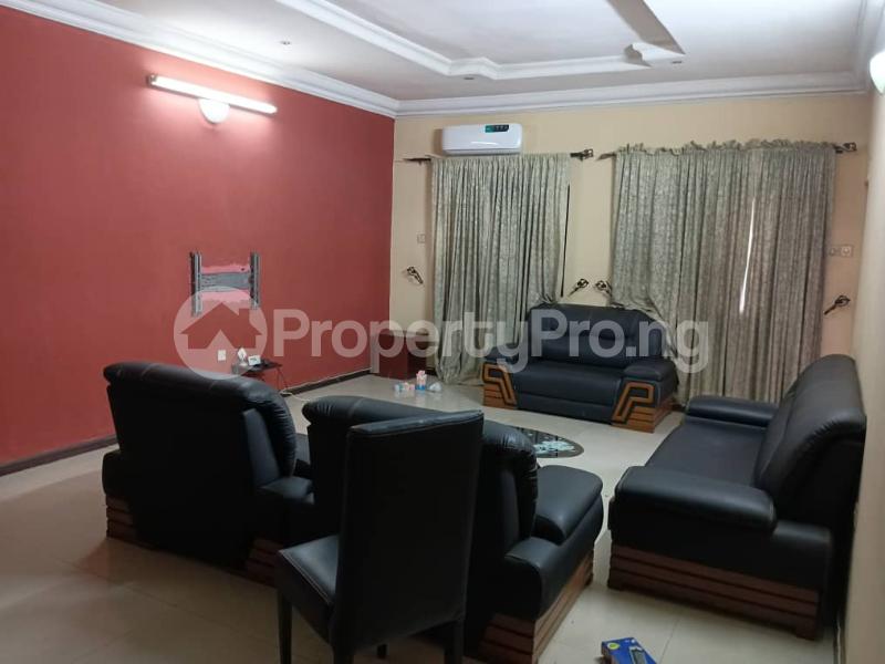 3 bedroom House for rent Derin’s Court,onireke Adamasingba Ibadan Oyo