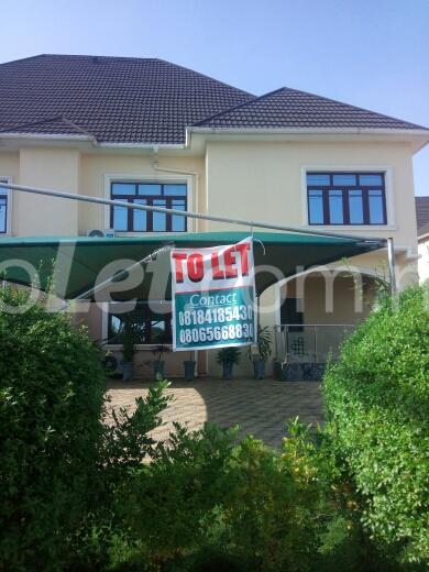 3 bedroom House for rent Paul Odili Crescent Lugbe Abuja