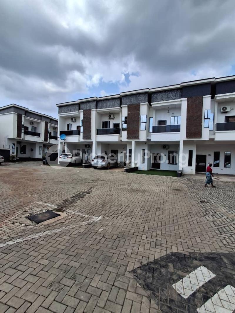 3 bedroom House for sale Estate Isheri Ikotun/Igando Lagos