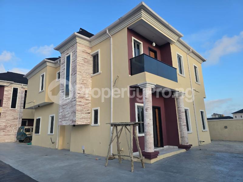 4 bedroom House for rent Mayfair Garden Estate Awoyaya Ajah Lagos